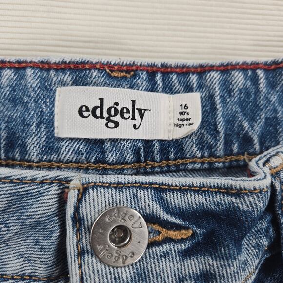 NWT Maurices Edgely High Rise Studded 90's Taper Distressed Jeans Size 16 Short - Picture 2 of 8